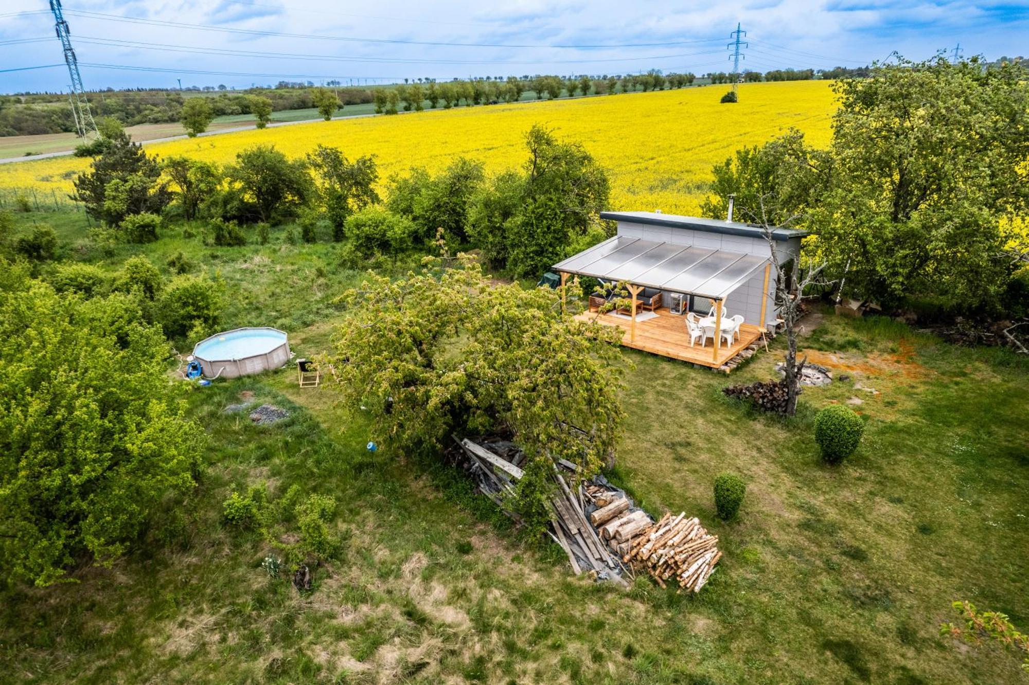 Tiny House - Chatka V Rezi U Prahy Husinec  Exteriér fotografie